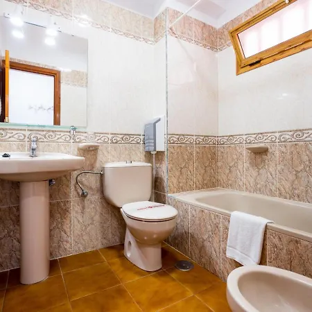 2007 Garden Chic, Heated Pool! Apartament *